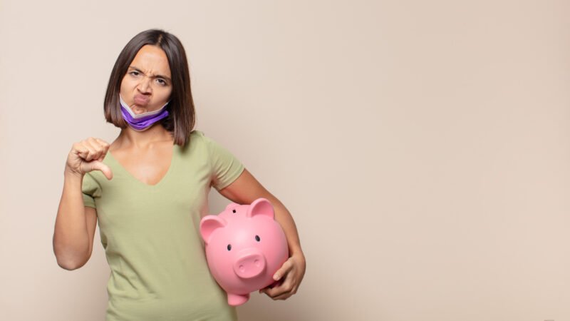 5 Erros Comuns que Comprometem a Saúde Financeira de Jovens